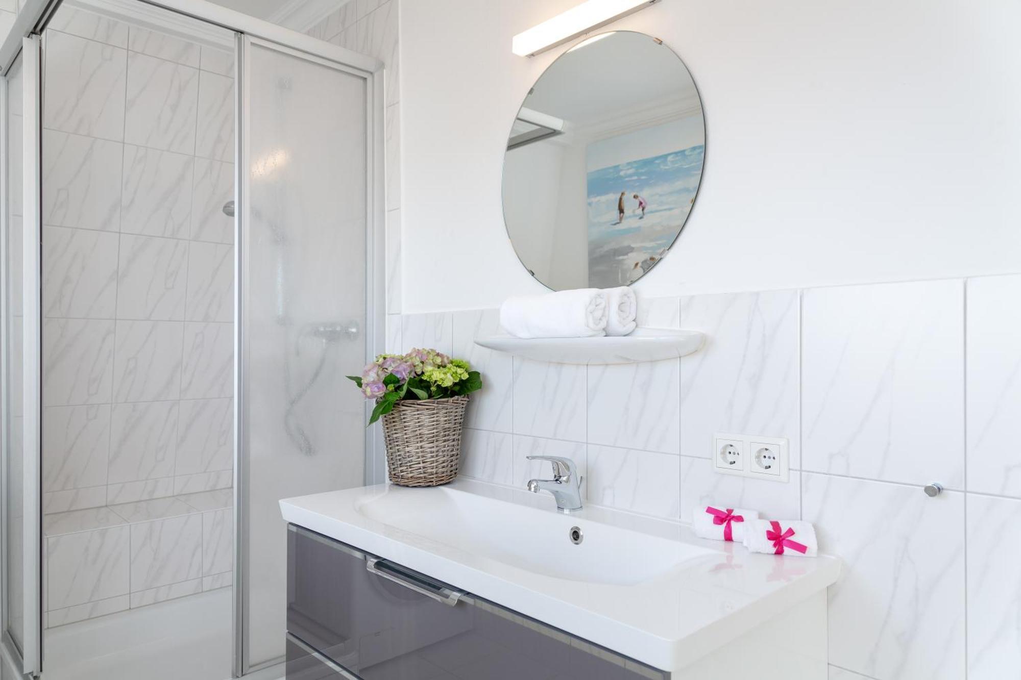 Inge-Marie Apartment Вестерланд Екстериор снимка